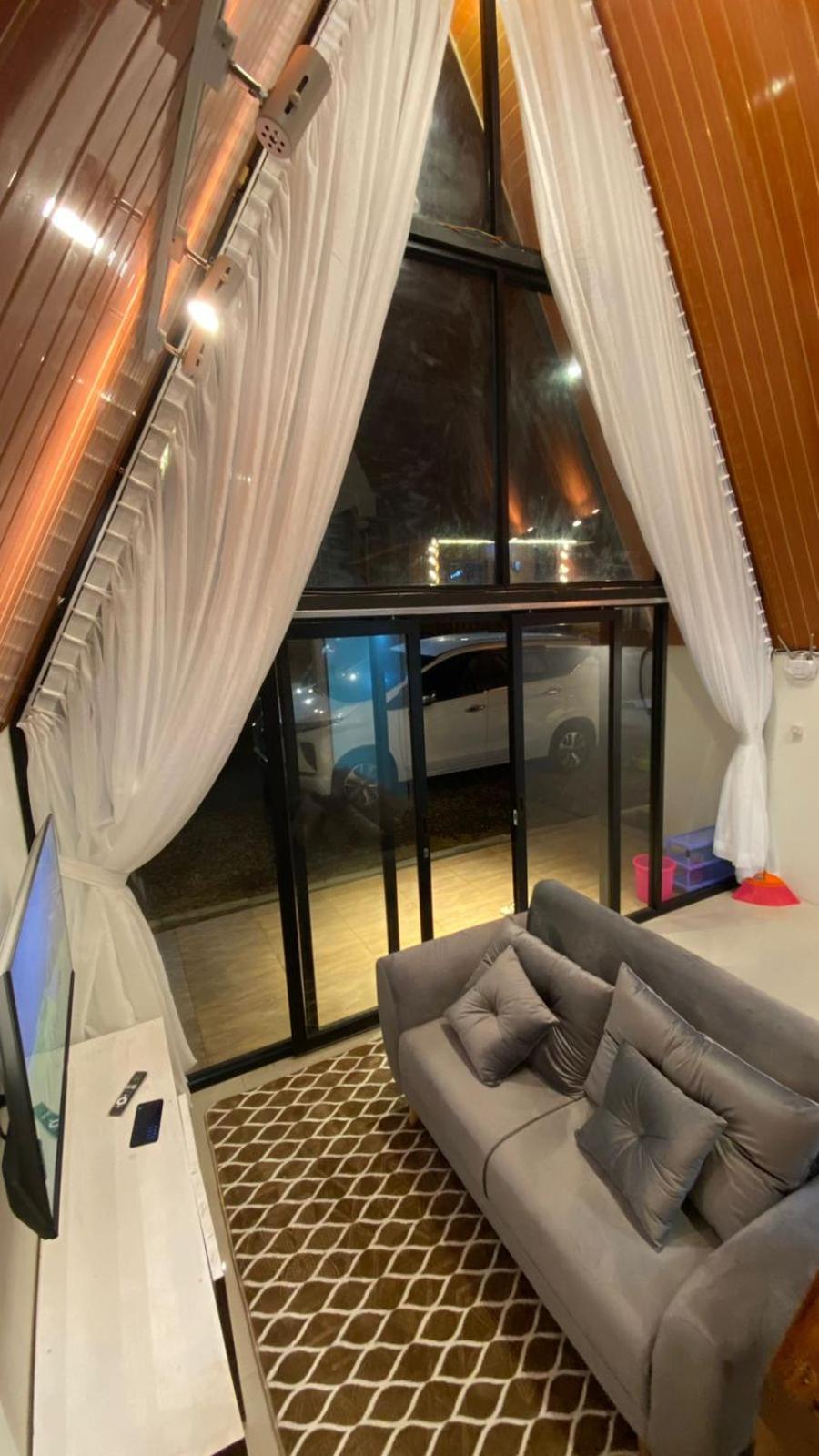 Agriya Lubis Cabin Diyeng 客房 照片